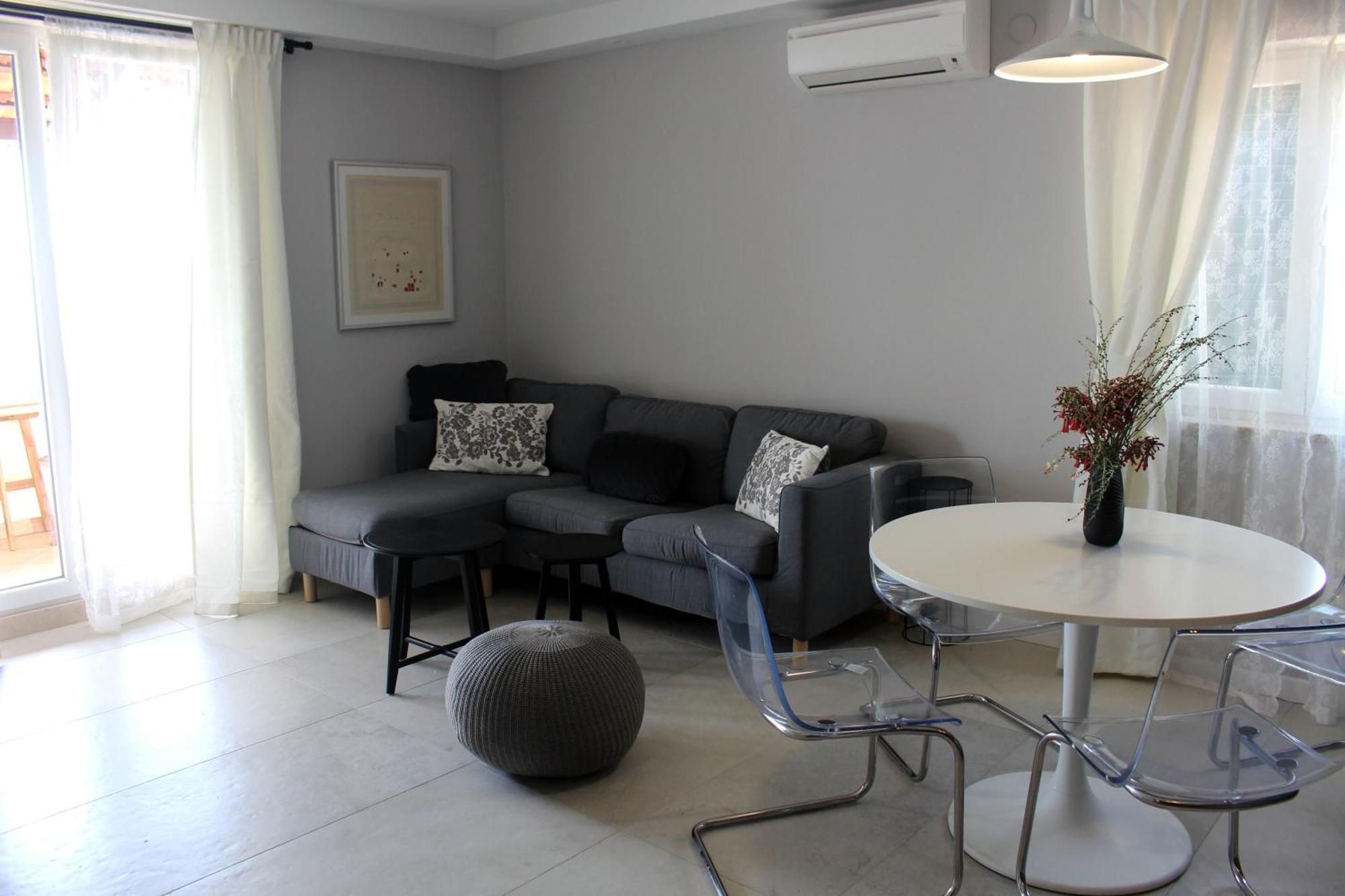 Apartment Wow